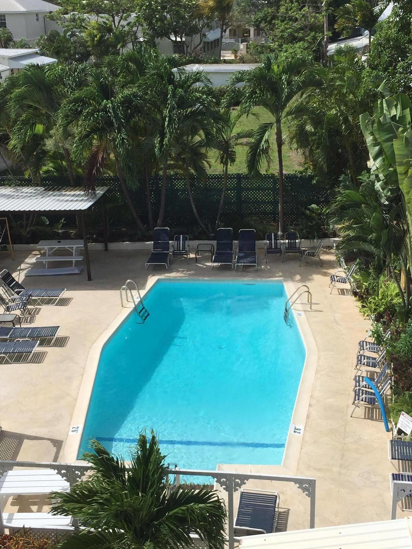 Southern Surf Beach Apartments Rockley Ngoại thất bức ảnh